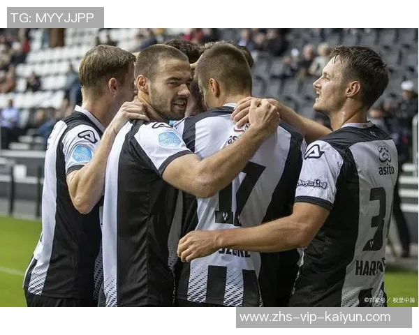 赫拉克勒与阿贾克斯的巅峰对决谁能在历史长河中书写传奇篇章